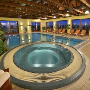 Jižní Morava: Relaxace ve stylovém Hotelu Happy Star **** se snídaní formou bufetu a neomezeným wellness