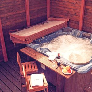 Březová u Karlových Varů: Relaxační pobyt v Hotelu St. Michael *** se snídaní, Proseccem a vířivkou či masáží