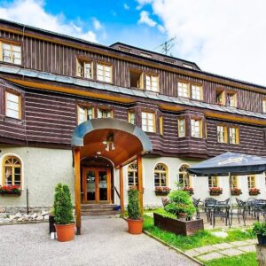Léto v Krkonoších: Špindlerův Mlýn v Alpském Hotelu ***+ s wellness, masáží, polopenzí a dalšími výhodami