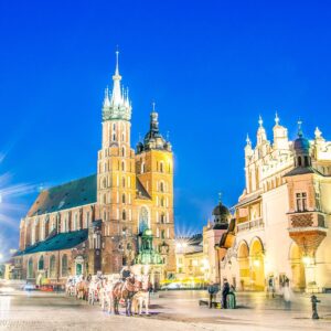 Krakov v romantickém zámeckém Hotelu Daisy Superior *** s neomezeným bazénem, saunou, snídaní a 50% slevami