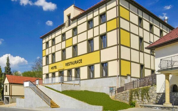 Jižní Morava u Moravského krasu: Hotel Olberg *** s polopenzí, privátním wellness s bazénem či 2 procedurami