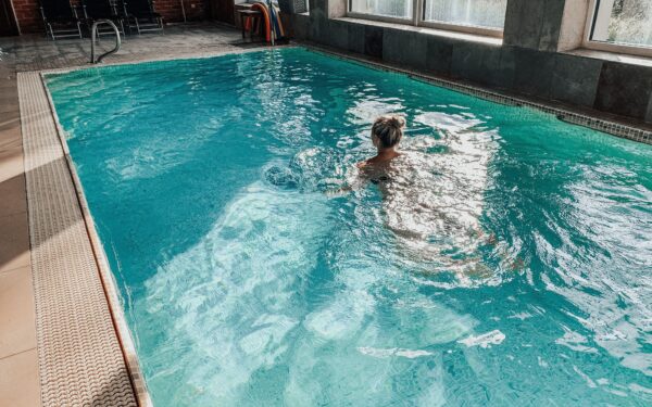 Hotel Garni Kolštejn *** s největším saunovým světem v Jeseníkách + bazén, slevová karta, kulečník a polopenze