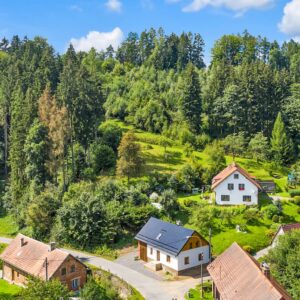 Orlické hory v blízkosti turistických atrakcí: Pobyt pro 8 osob v nově zrekonstruované Dubové Stodole