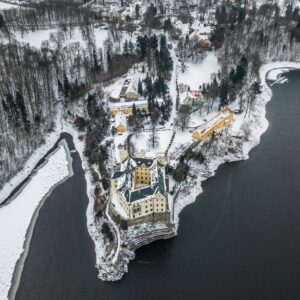 Pobyt pro turisty i cyklisty nedaleko Slapské a Orlické přehrady v retro Penzionu Dalmo s bazénem + snídaně