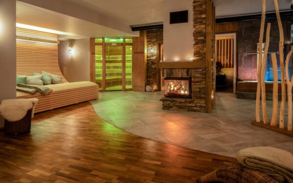 Krkonoše: Hotel Gendorf *** se snídaní, vstupem do wellness, romantickou večeří či aroma masáží + balíček slev