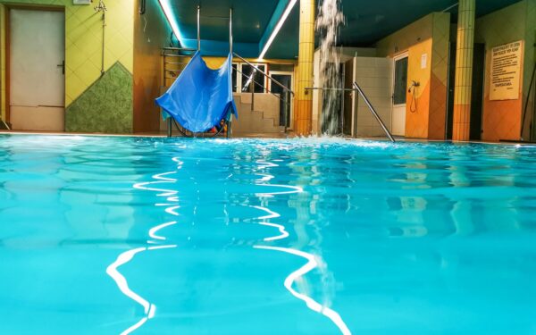 Polsko u Gorczaňského národního parku: Rezort Wyspa Mszanka s polopenzí, wellness a sportovním vyžitím + herna