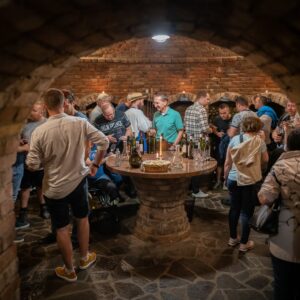 Slovácko: Hotel Bukovanský Mlýn *** se snídaní/polopenzí, neomezenou konzumací 3 druhů vín a degustací