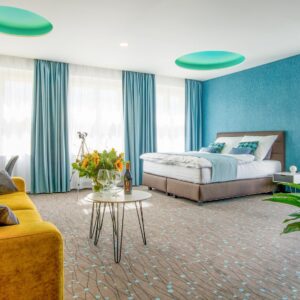 Praha v centru nedaleko Prašné brány: Hotel Planet Prague **** se snídaní, kávou a vínem + možnost apartmá