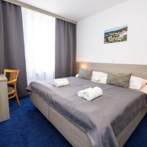 CHKO Křivoklátsko v Hotelu Jesenice *** s polopenzí/all inclusive stravou i nápoji + 50% sleva na procedury