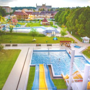 Zalakaros: Hotel Park Inn by Radisson **** přímo propojený s termálními lázněmi + polopenze a dítě zdarma