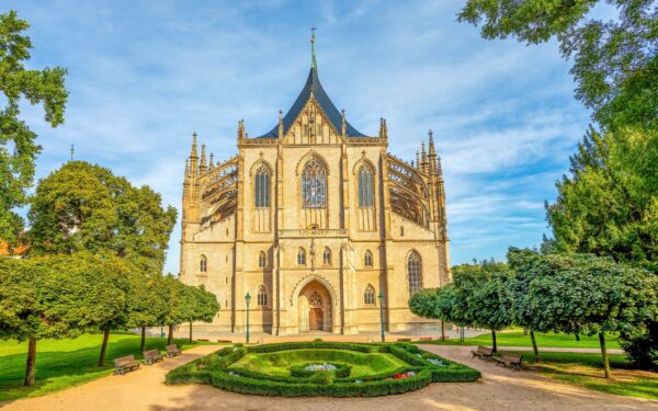Kutná Hora: Hotel Mědínek *** se snídaní, wellness centrem, masáží či vstupem do chrámu sv. Barbory