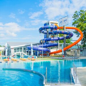 Turčianské Teplice: Relaxace v Hotelu Rezident *** s polopenzí, vstupem do aquaparku i galerie + masáž a slevy