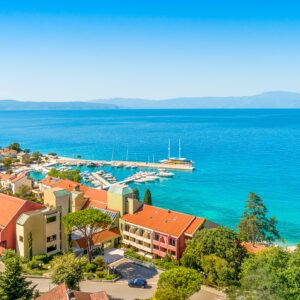 Dovolená plná zábavy: Ostrov Krk přímo u moře ve Veya Hotelu by Aminess *** s polopenzí a bohatým programem