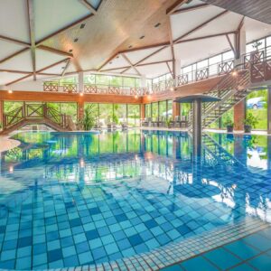 Relax pod Tatrami ve Wellness Hotelu Kontakt **** s polopenzí a neomezeným vstupem k bazénům a do wellness