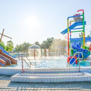 Relaxační pobyt v Sárváru: Penzion Wolf s celodenním vstupem do termálních lázní (800 m) a snídaněmi