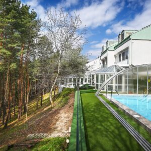 Maďarsko u termálů: Panoráma Hotel Noszvaj *** s wellness s panoramatickou vířivkou i saunami + polopenze