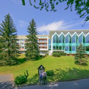 Špindlerův Mlýn v Interhotelu Montana *** s polopenzí, welcome drinkem, wellness službou dle výběru + slevy