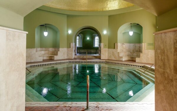 Lázeňský pobyt u Tureckých lázní Eger a termálů Egerszalók ve Végvári Hotelu *** s polopenzí