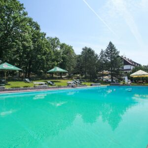 Střední Čechy: Slapská přehrada v Hotelu Hrazany *** s parádním wellness, procedurami a polopenzí