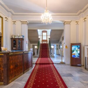 Slovensko nedaleko Nitry v zámeckém Hotelu Kaštieľ Mojmírovce **** s wellness a polopenzí + sleva na termály
