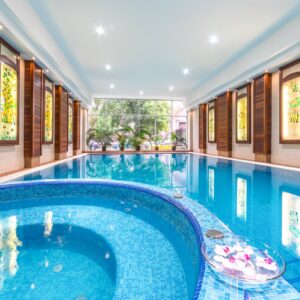Budapešť v centru: Luxusní Lion's Garden Hotel **** s neomezeným wellness centrem a snídaní + 2 děti zdarma