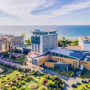 Baltské moře jen 50 m od pláže: Apartamenty Kołobrzeg s polopenzí, neomezeným wellness a dětským světem