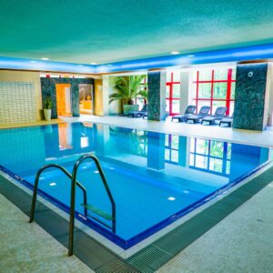 Severní Morava u ski areálů: Hotel Belaria Resort *** s polopenzí, neomezeným wellness + masáž a dětský koutek
