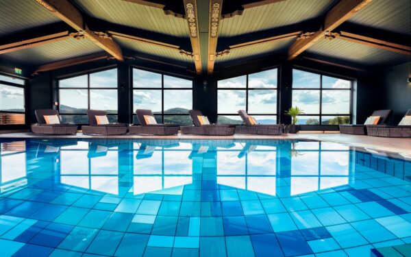 Pobyt u Bavorského lesa: natura Hotel Bodenmais se snídaněmi, neomezeným wellness a Stezkou v korunách stromů