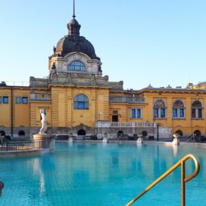 Budapešť u parku v Hotelu Bobbio *** s celodenním vstupem do lázní Széchenyi či Lukács, saunou a snídaněmi