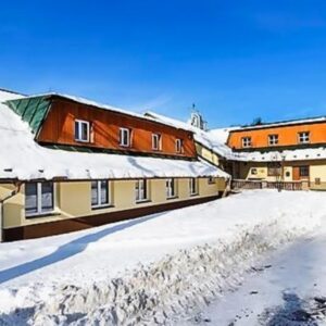 Beskydy v blízkosti ski areálů v Hotelu Budoucnost s polopenzí, privátním wellness (vířivka, sauna) a fitness