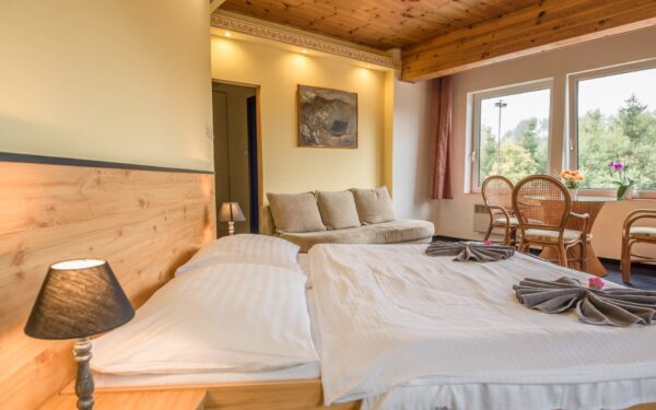 Beskydy v Horní Bečvě u přehrady (600 m): Hotel Bečva s polopenzí a infrasaunou + stolní tenis a tenisový kurt