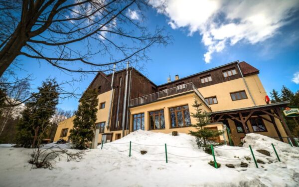 Jizerské hory blízko přehrady Souš v Amantis Vital Sport Hotelu *** s neomezeným wellness, bazénem a polopenzí