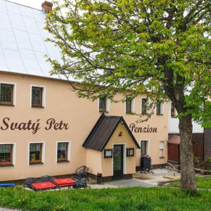 Krušné hory u Božídarského rašeliniště a Klínovce: Dovolená v Penzionu Svatý Petr s polopenzí a parkováním