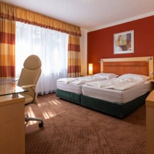 Krušné hory u ski areálů: Active & Wellness Hotel Subterra ****+ s polopenzí, saunami, vířivkou a vstupenkami