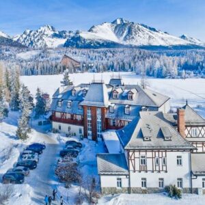 Štrbské pleso ve vyhlášeném Hotelu Solisko **** s polopenzí, neomezeným wellness a vstupem na Věž snů + drink
