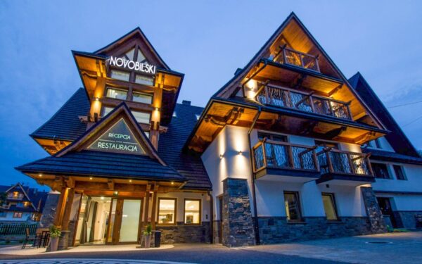 Polské Tatry: Pobyt v Penzionu Novobilski *** se vstupem do aquaparku Terma Bania (130 m) a snídaní/polopenzí