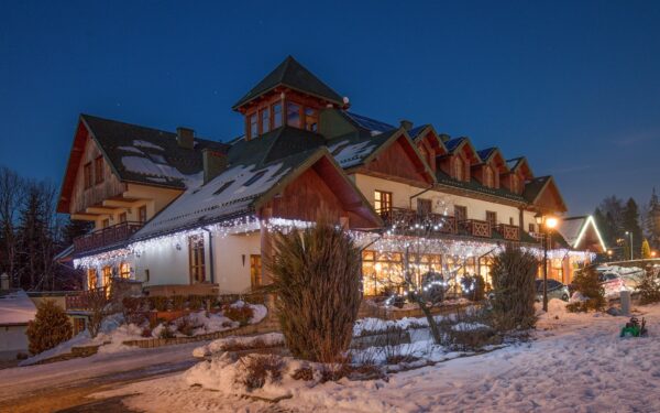 Polské Pieniny u termálů a lyžařských areálů: ECO Active Resort Pieniny s wellness + krytý bazén a polopenze