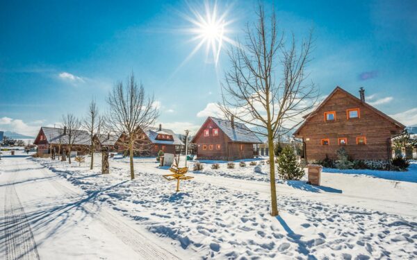 Liptov u Vysokých a Nízkých Tater: Sojka Resort *** s polopenzí, bazény, 4 druhy saun a Liptov Region Card