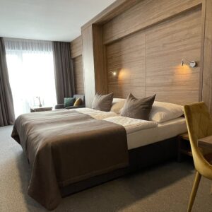 Slovensko u přehrady Zemplínská Šírava a aquaparku (400 m) v Hotelu Eurobus **** s polopenzí a wellness + pláž
