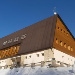 Krkonoše jen 700 m od sjezdovky v Horském Hotelu Vltava *** s polopenzí a wellness + 2 děti do 15 let zdarma