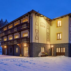 Krkonoše: Janské Lázně u sjezdovky a blízko Stezky korunami stromů v Residenci Ruth *** se snídaní + wellness