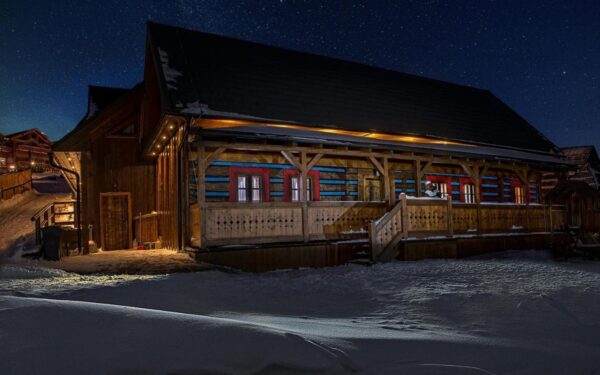 Belianské Tatry u ski areálů: Mountain Resort River *** s polopenzí, privátní vířivkou + drink a dětský koutek