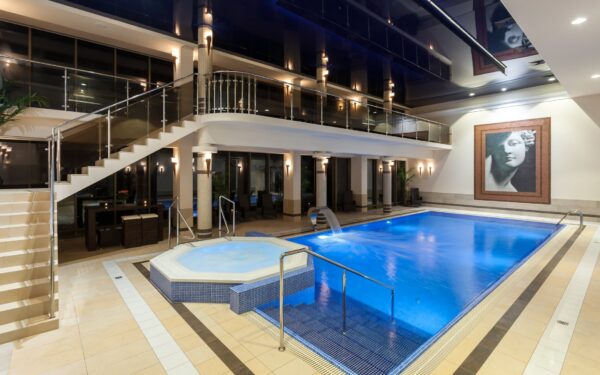 Baltské moře přímo u pláže v Hotelu Lambert Medical Spa **** s polopenzí, vodním a saunovým světem + herna
