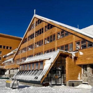 Jeseníky 2,5 km od Pradědu: Hotel Petrovy Kameny **** se snídaní/polopenzí a wellness s vířivkou a 3 saunami