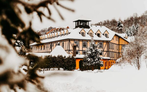 Pobyt u Kremnického hradu: Hotel Golfer *** s polopenzí, bazénem, saunami a vyžitím pro děti i sportovce
