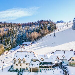 Polské Beskydy u termálních lázní a stanice lanovky: Kompleks Beskid *** s neomezeným wellness a polopenzí