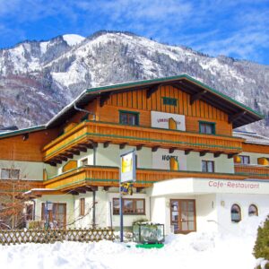 Vysoké Taury v Hotelu Wasserfall *** s polopenzí, neomezeným wellness, bazénem a grilováním + slevová karta