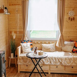 Belianské Tatry stylově ve dřevěném Tiny House Malý kúsok raja se snídaňovým košíkem, kuchyňkou a ohništěm