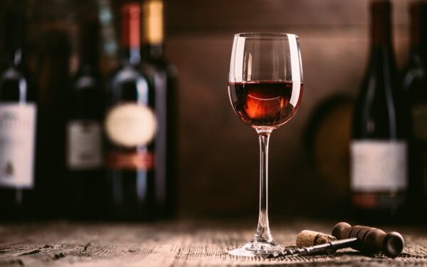 Vinařský pobyt v Mikulově: Hotel Venuše *** se snídaní či polopenzí a degustací 6 vzorků vín i s výkladem
