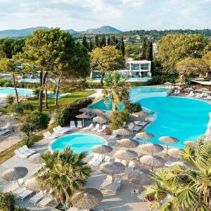 Ninos Grand Beach Hotel & Resort